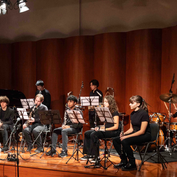 Tobia Bondesan & Liceo A.Bertolucci di Parma " Ottavia: intreccio, relazioni, abisso"